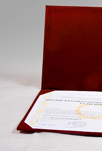 Accessoires pour cérémonie de remise de diplôme